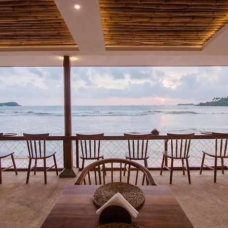 Azuri Bay Hotell Galle Exteriör bild